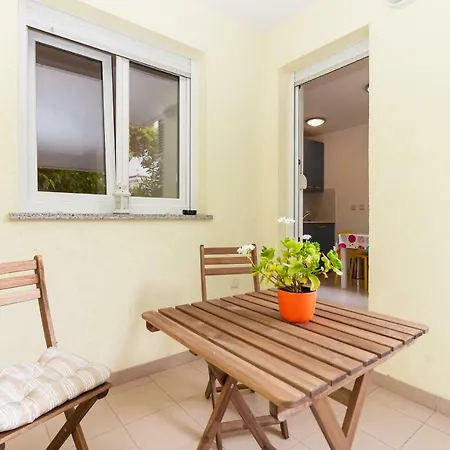 • Lungomare • 풀라