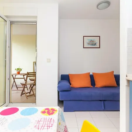 Apartamento • Lungomare • *