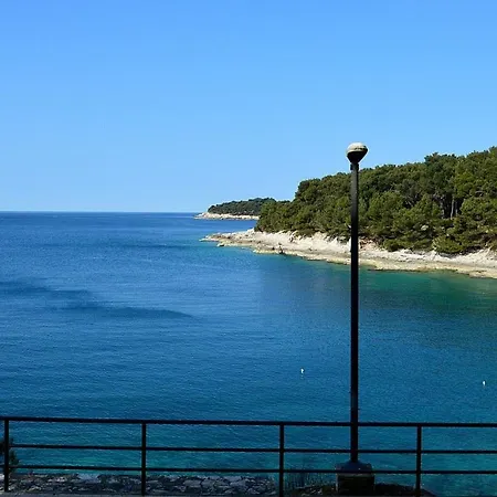 아파트 • Lungomare •