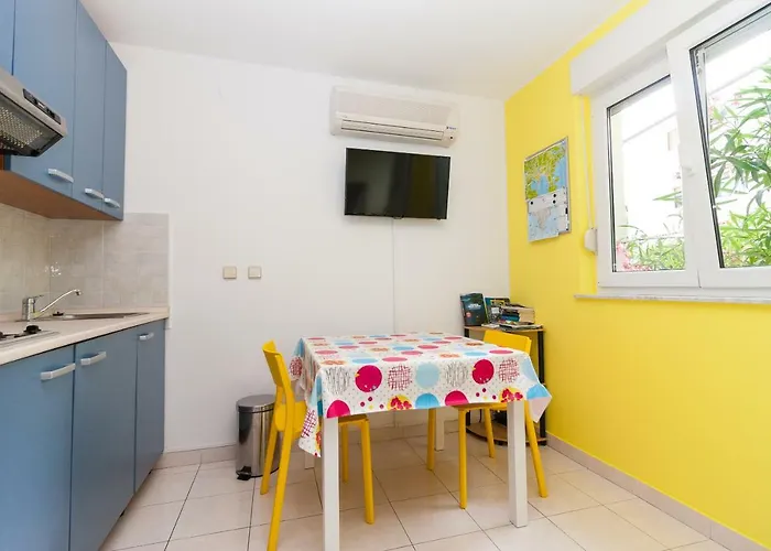 • Lungomare • Apartman Póla